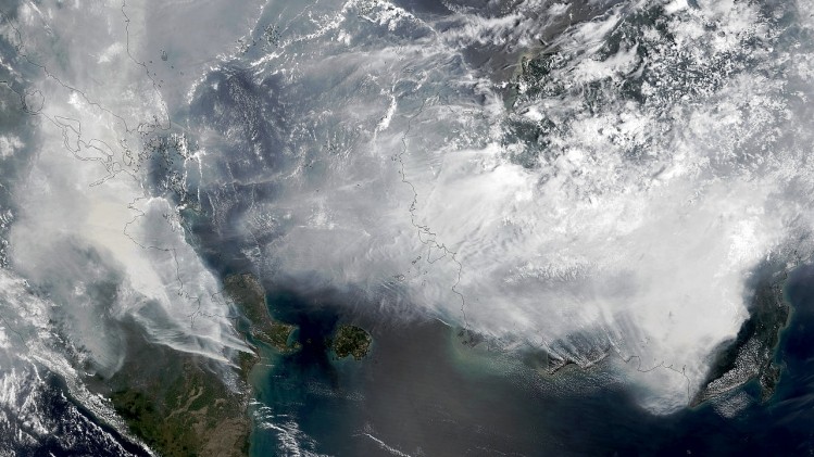 A Nasa satellite image showing the spread of the 2015 haze