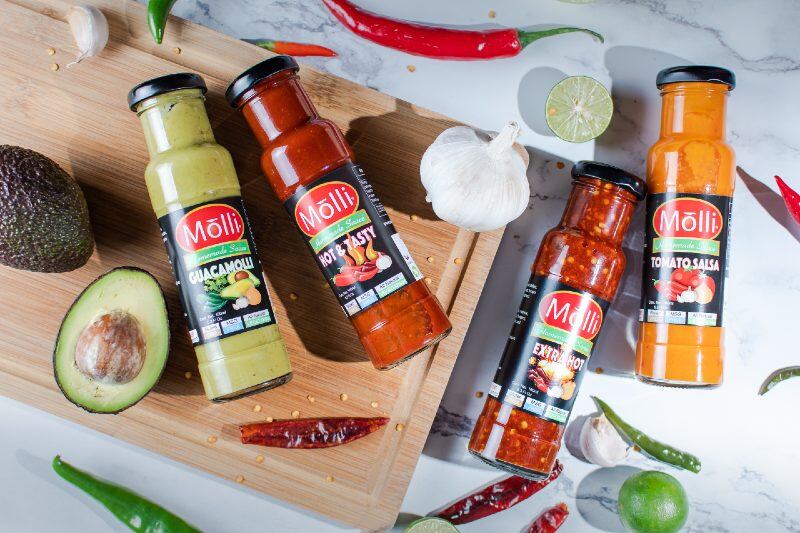 Molli-Sauce-380.jpg