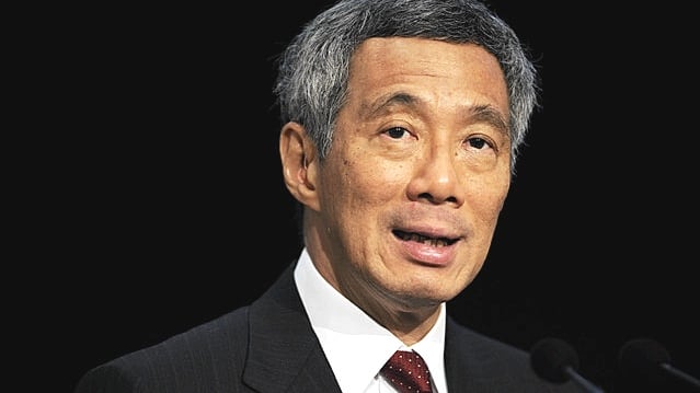 3Singapore.jpg