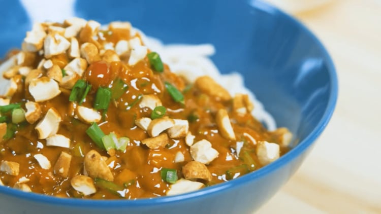 Eatnuf-cashew-butter-and-Dan-Dan-Noodle.jpg