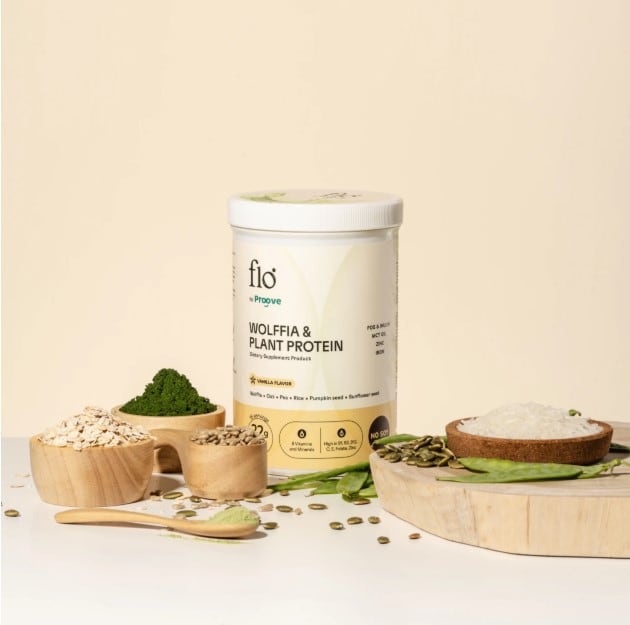 Flo’s wolffia protein shakes come in matcha and vanilla flavours.
