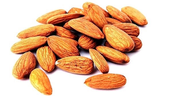 Aussie self-fertilising almond trees could meet industry demand amid dwindling bee population