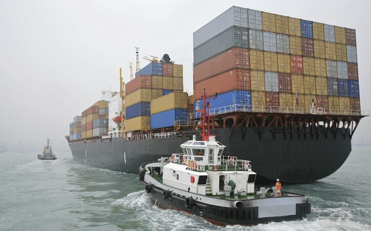 Braced-for-a-big-impact-Nutra-industry-laments-lack-of-clarity-over-new-China-customs-registrations.png