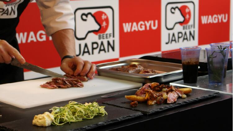 Japan wagyu exporters target high end of Australian market