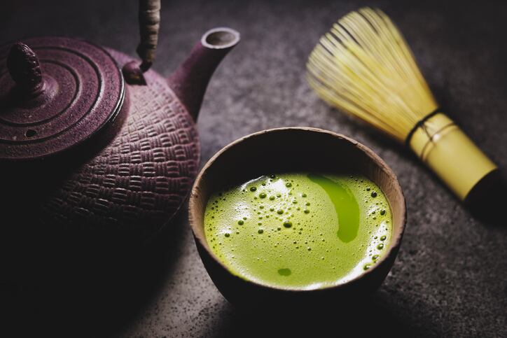 Green tea does not appear to reduce lung cancer risk, more studies needed to understand health benefits