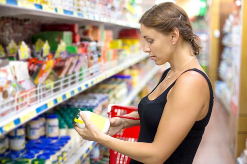 Food additive found in over 900 common food products increases risk of cancer and gut disease: Study