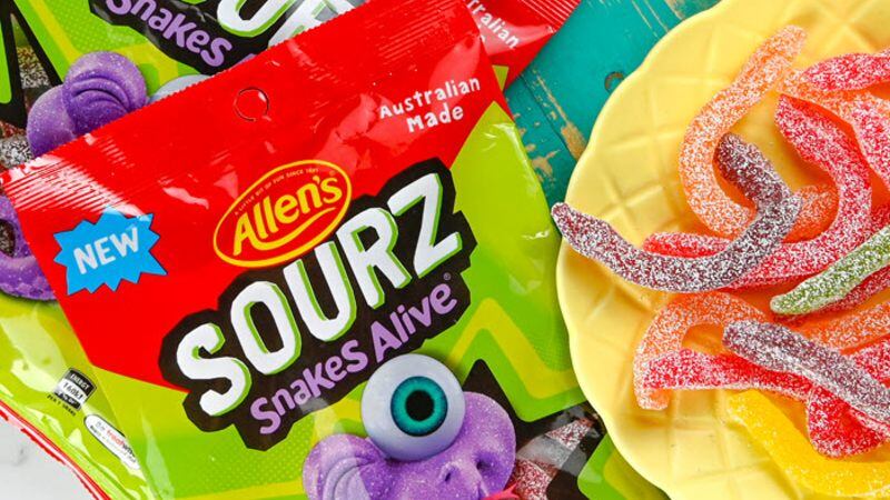 Allen-s-Sourz-Snakes-Alive.jpg