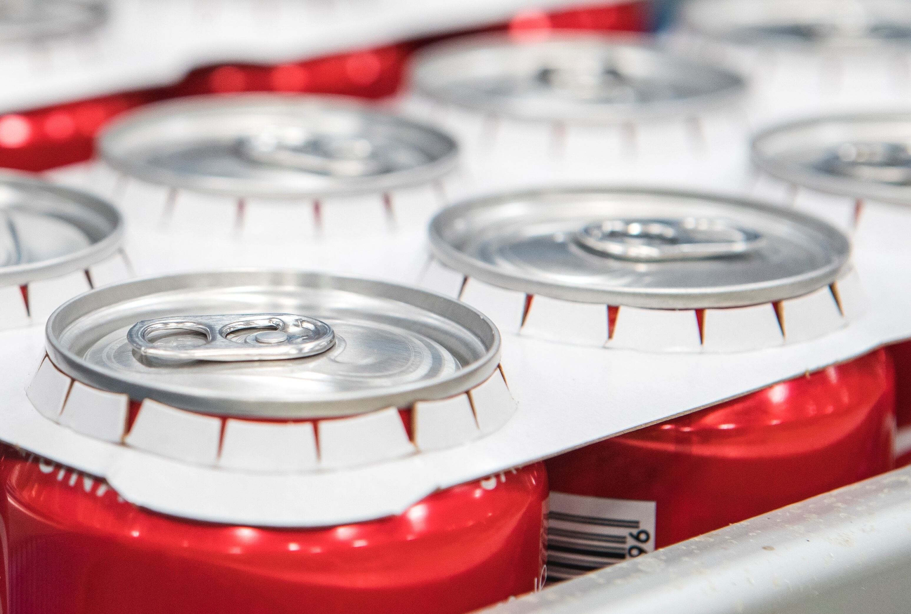 Coca-Cola introduces recyclable paperboard-based rings on can multipacks