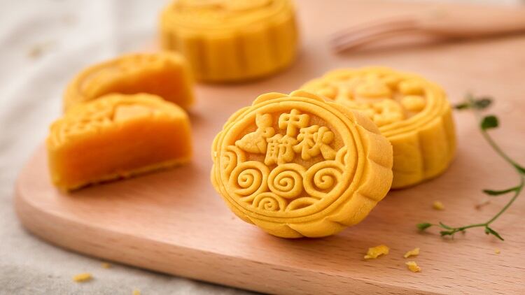 Over the moon: JD.com garners more than 60% of online mooncake sales