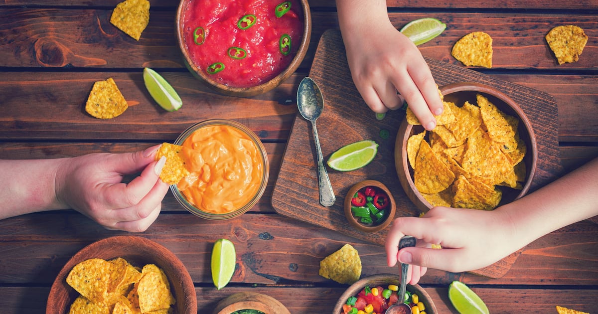 4 strategies to meet 7 snacking needs