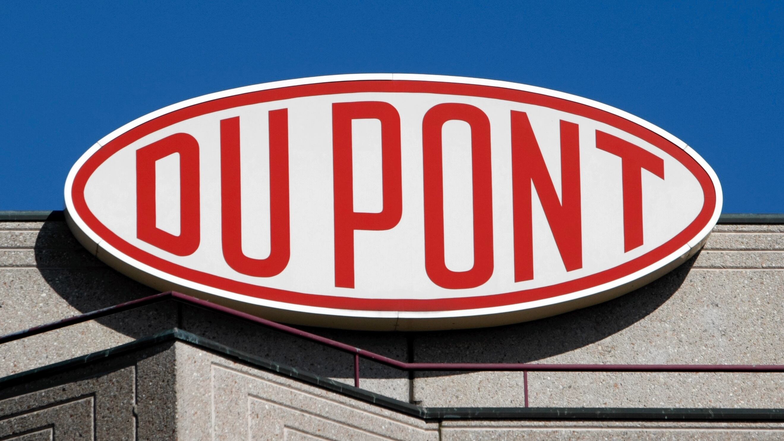 Dupont.jpg