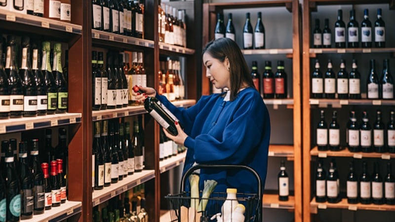 Young-China-India-consumers-still-set-to-drive-luxury-food-and-beverage-retail-despite-slower-economy.jpg