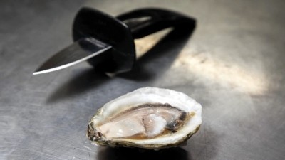 Shucking breakthrough opens door to Asia for Australian oysters