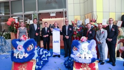 Westman (4th from left) at the launch of the AAK Singapore Customer Innovation Centre. ©AAK