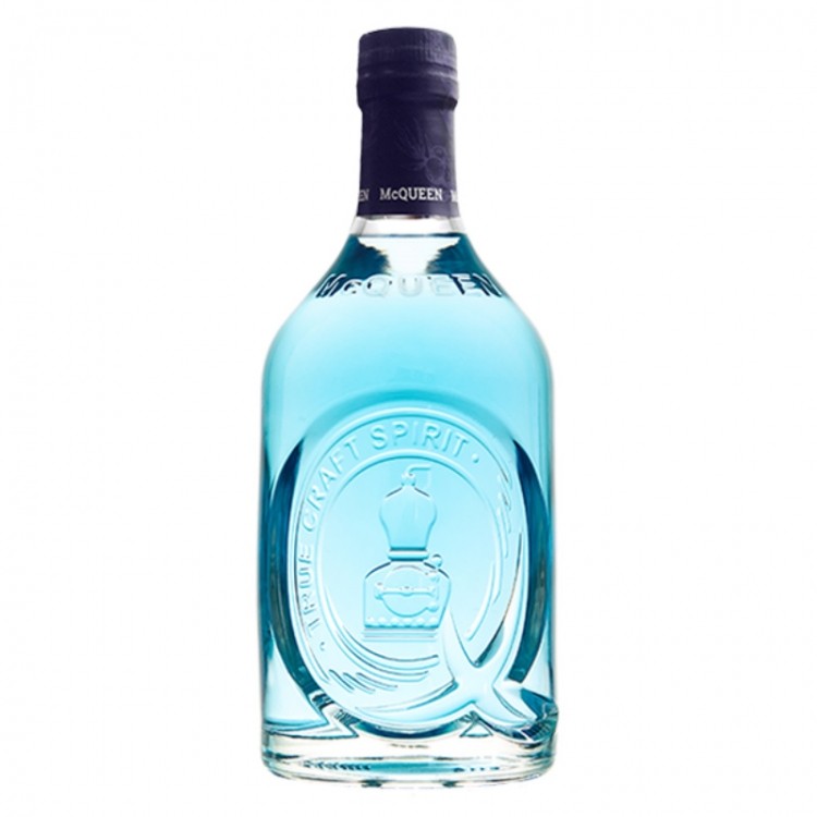 Scottish distillery McQueen Gin is looking to capture the Australian gin market starting with its unique blue-to-pink colour-changing product. ©McQueen Gin