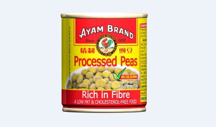 The company removed the artificial colourings (E102 and E133), which gives the peas a natural light brown colour ©Ayam Brand Malaysia