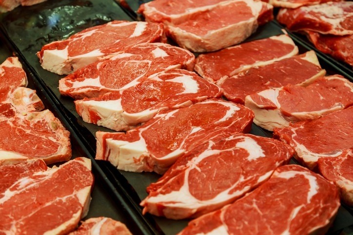 People who saw themselves as having a lower socioeconomic status eat more meat because they identify it with strength and status. ©Getty Images