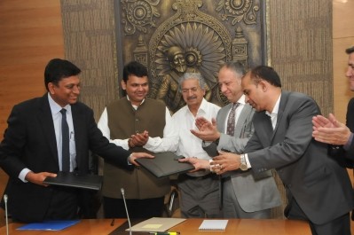 Mars signs MOU with Maharashtra Government for Snicker and Galaxy plant in Pune