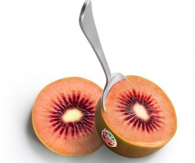 Zespri Red has a red flesh stemming from its anthocyanin, which is a naturally occurring pigment in the fruit, and has a berry-like flavour.  ©Zespri
