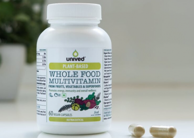 Unived's vegan multivitamin capsule product.  ©Unived